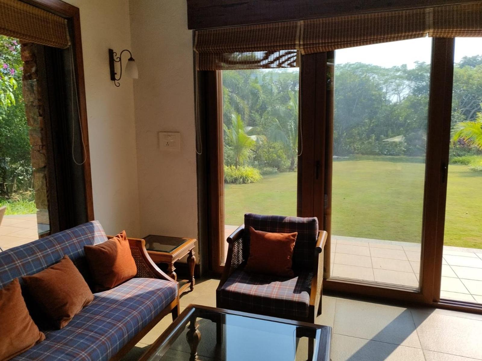 Casa Blanca 3Bhk W/Pool Near Mandwa, Alibaug Βίλα Alībāg Εξωτερικό φωτογραφία